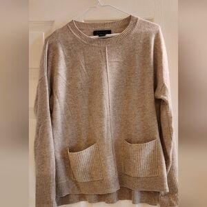 Tahari 100% Cashmere Beige Crew Neck Sweater